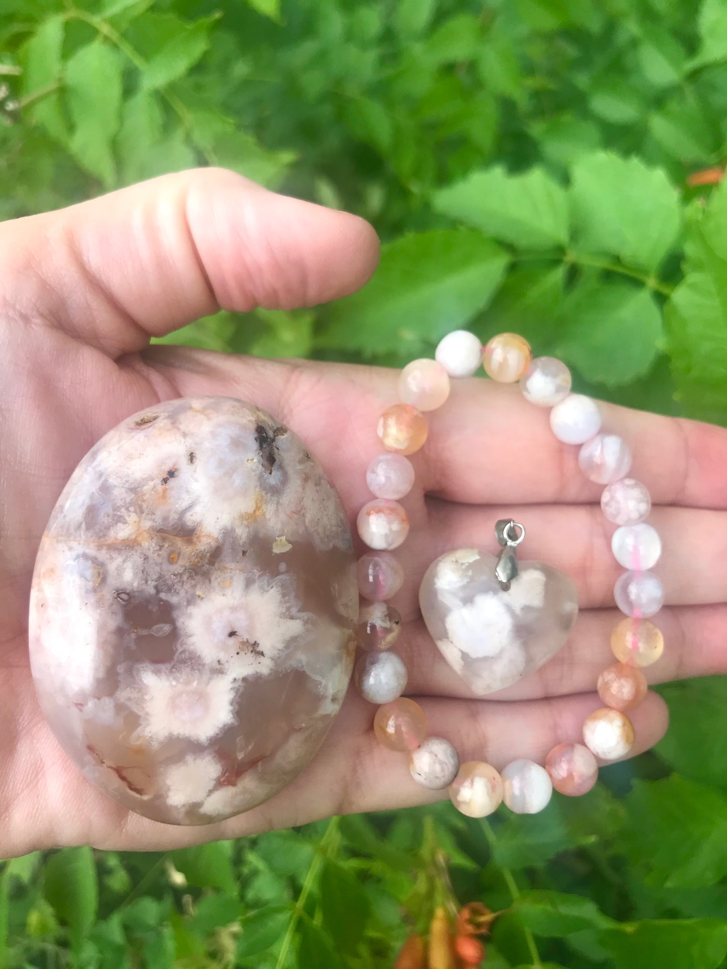 Flower Agate Palm Stones