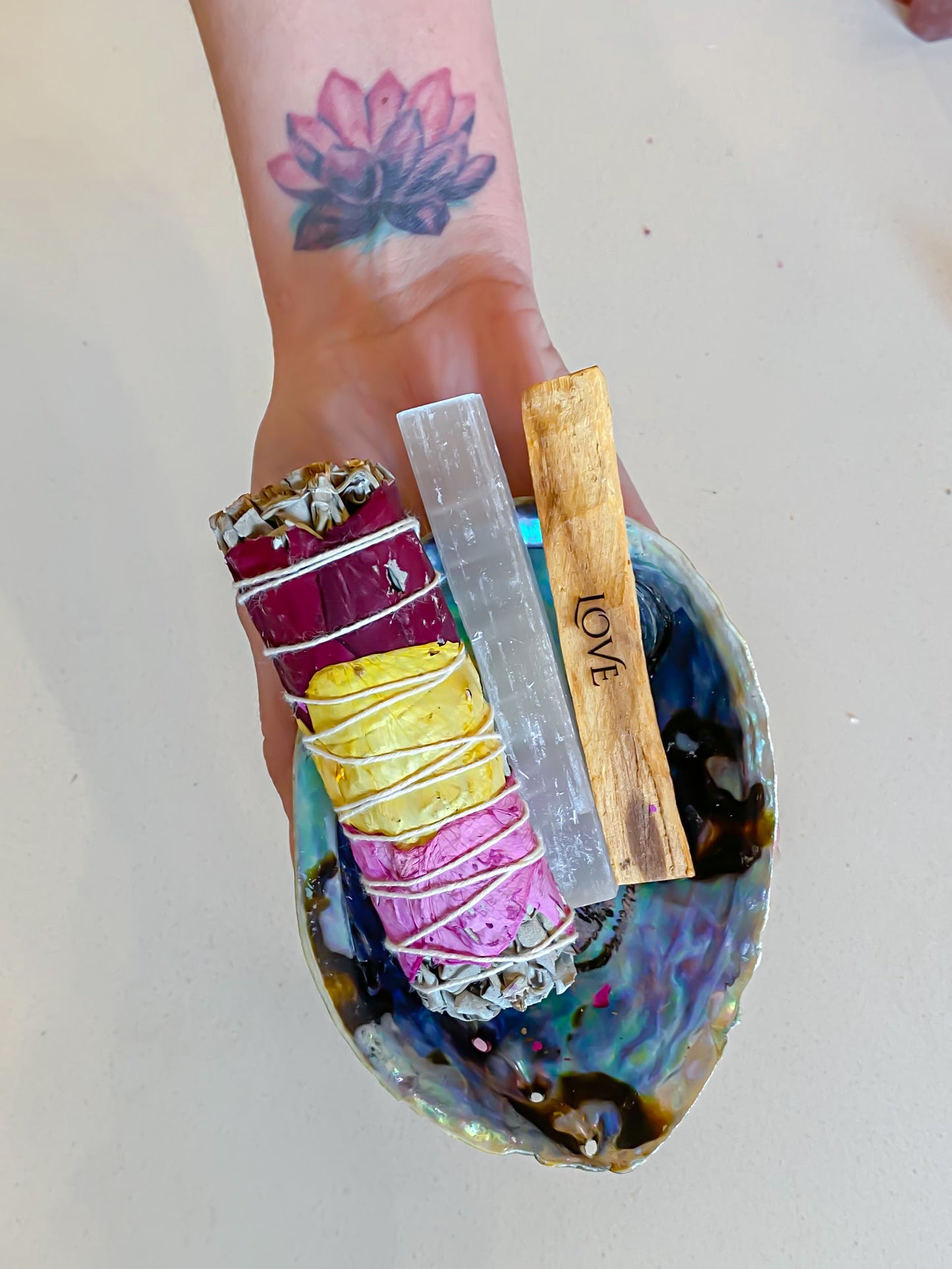 Deluxe spiritual healing set with selenite stick