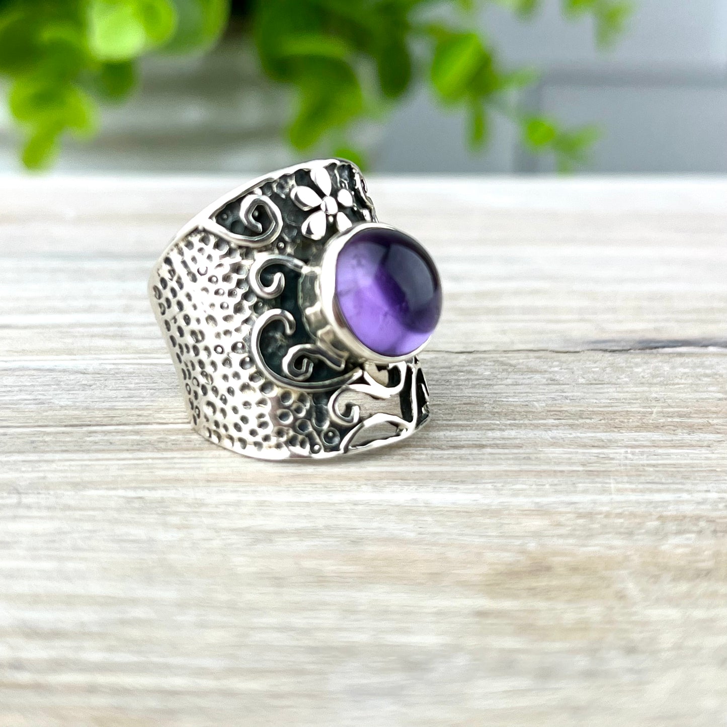 Amethyst Gemstone .925 Sterling Silver Ring