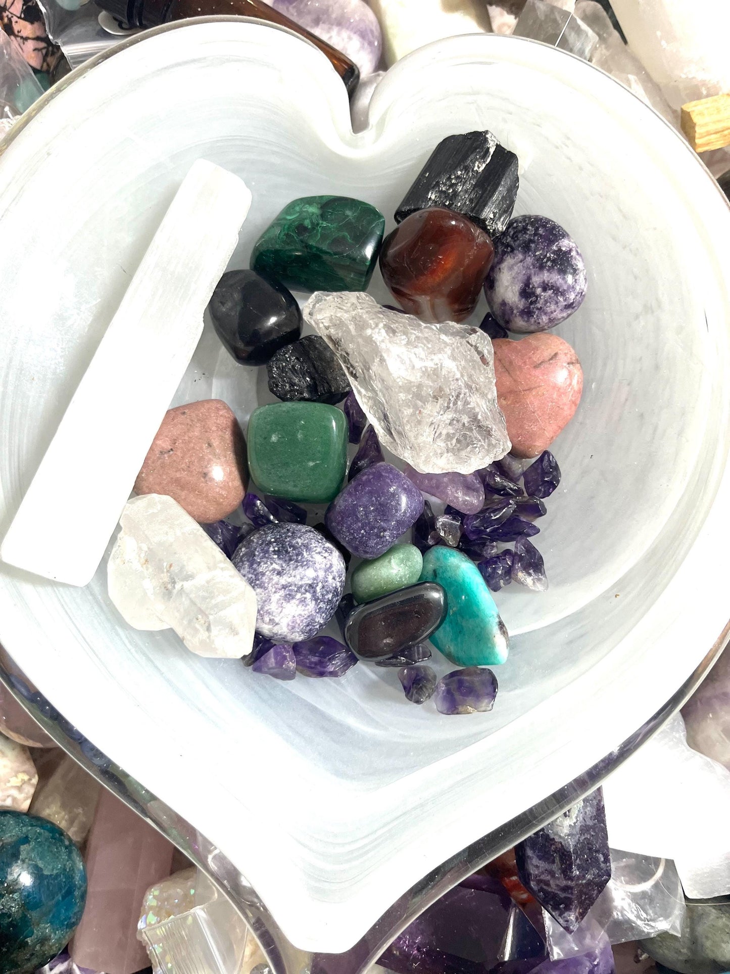 Manifestation Mystery Box – Crystal Confetti Mystery Scoop | Healing Crystals, Gemstone Grab Bag, Surprise Box