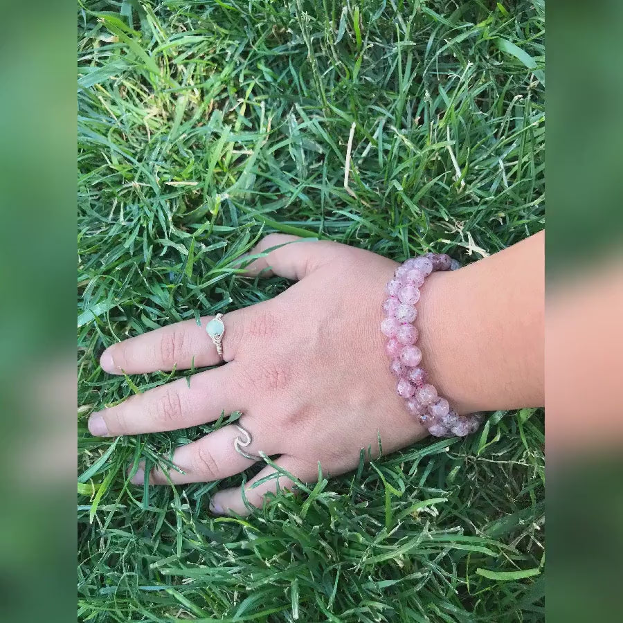 Red Aventurine Bracelet – 8mm Natural Gemstone Beads – Stretch Crystal Bracelet for Vitality, Courage, Grounding & Chakra Healing