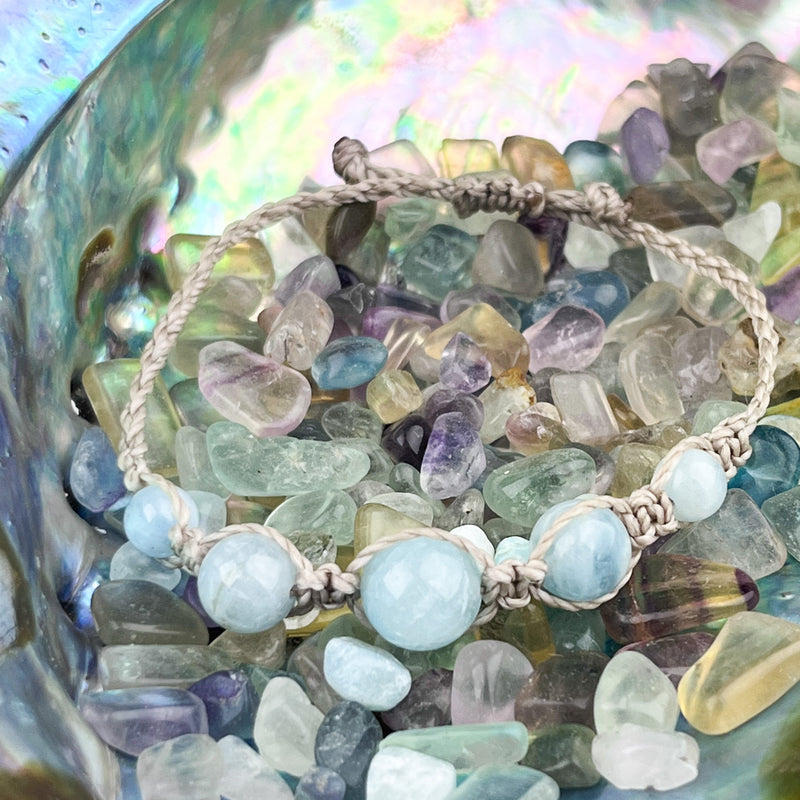 Hand Knotted Bead Bracelet with Aquamarine